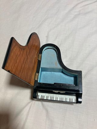 Piano decorativo in miniatura