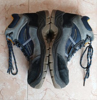 2 Botas seguridad SRC