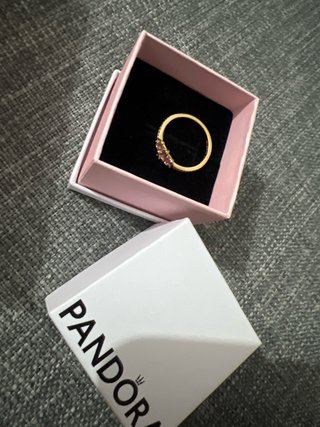 Anillo Pandora Tiara Corona Rosa y Dorado