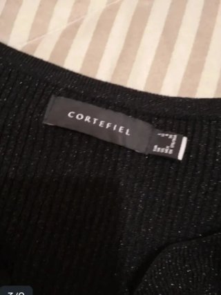 Camiseta o sueter Cortefiel manga larga, talla L