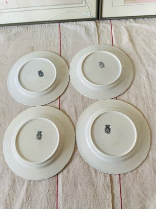 4 Platos antiguos Porcelaine Opaque de Gien France