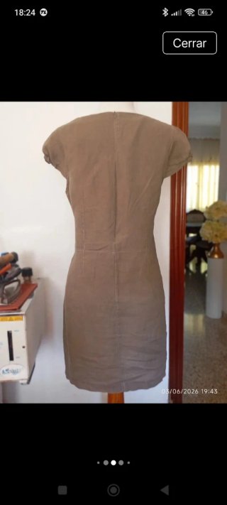 Vestido de lino con bordado floral