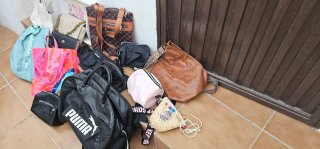 Lote de bolsos mujer y deportivos