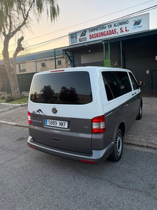 Volkswagen Transporter 2013