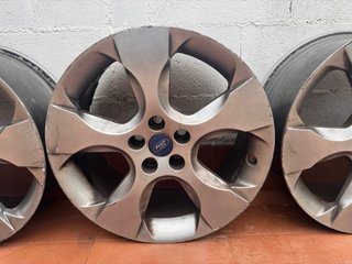 Llantas Ford 5 Tornillos