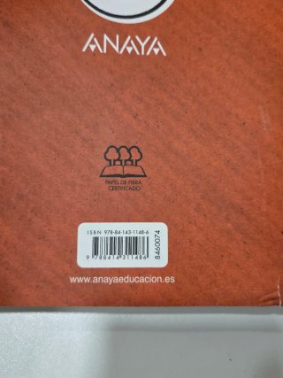 Lote libros 1°  ciencias sociales