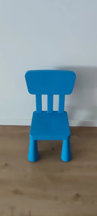 Mesa y 3 Sillas IKEA Infantil