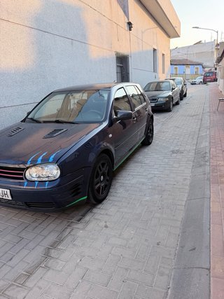 Volkswagen Golf 2002