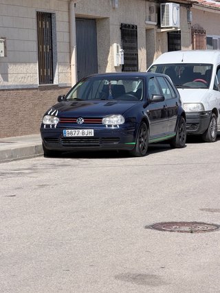 Volkswagen Golf 2002