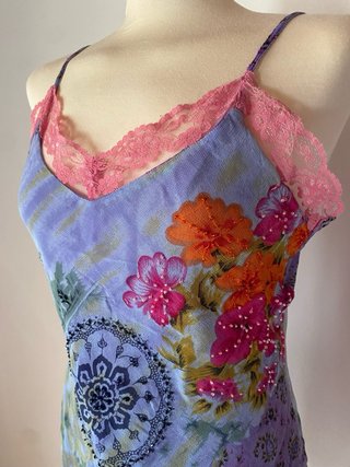 Vestido Morado Fairycore Floral Encaje