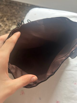 Bolso negro flecos terciopelo