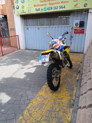 Suzuki RMZ 450 Matriculada