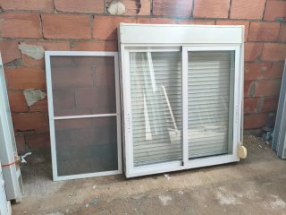 Ventana corredera aluminio + mosquitera