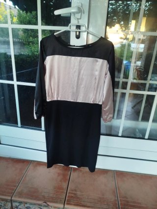 Vestido negro y rosa talla M