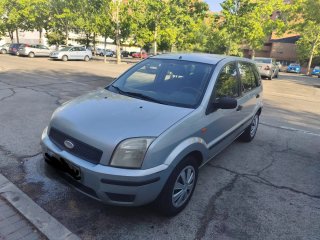 Ford Fusion 2004