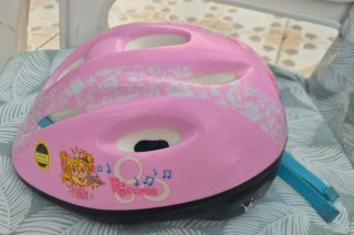Casco infantil bicicleta rosa princesas