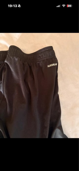 Pantalón corto Adidas negro