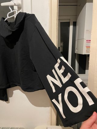 Sudadera New York corta capucha