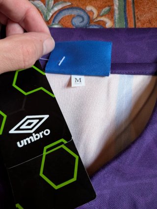 Camiseta Retro Escocia Umbro Naranja y Azul
