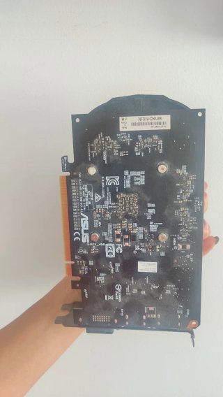 Tarjeta Gráfica ASUS PH-GTX1050TI-40-DIS