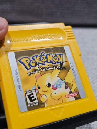 Pokemon Giallo Pikachu Edition USA GameBoy
