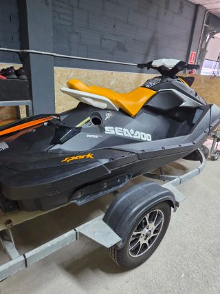 Moto de agua Sea-Doo Spark
