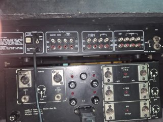 Ampli EP 300 Turbo /Mezclador Equalizor QT 7002H