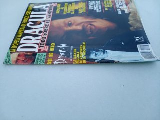 Revista Dracula todo sobre el vampiro.