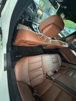 Mercedes-Benz C220 2011