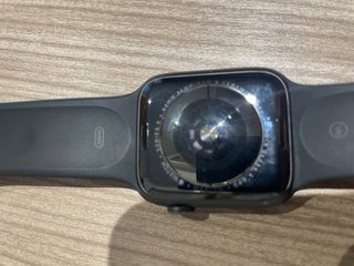 Apple Watch Series 5 GPS 44mm Nero