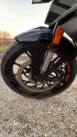 KTM Duke 125 Abs 2022 - Impecable