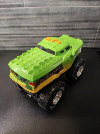 Coche Cocodrilo Monster Truck winroth