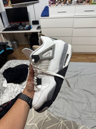 Air Jordan 4 Cement Gris 2025