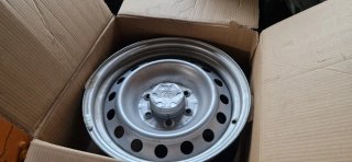 Llanta Acero Toyota Land Cruiser 150