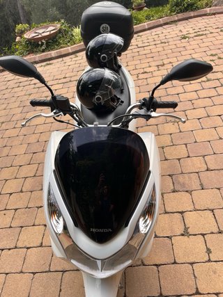 Honda PCX 125 Blanca