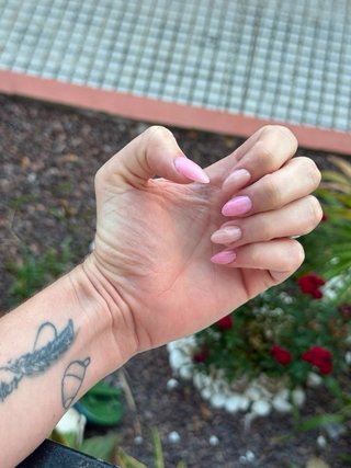 Uñas acrílicas, gel, polygel,acrygel,y mas ...