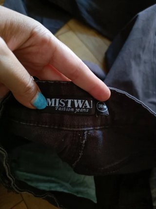 Pantalón pitillo marrón talle alto MISTWAN