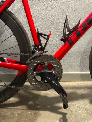 Bici da strada Trek Domane SL6 in carbonio