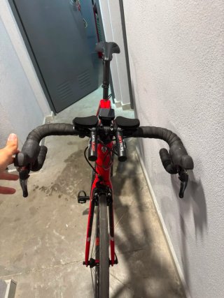 Bici da strada Trek Domane SL6 in carbonio