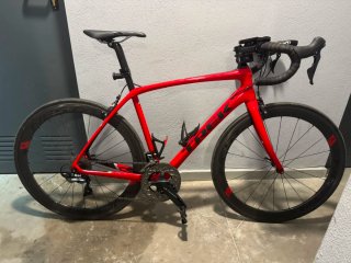 Bici da strada Trek Domane SL6 in carbonio