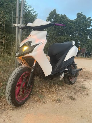 Yamaha Jog RR Scooter
