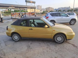 Volkswagen Golf Cabrio