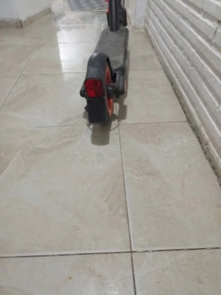 Patinete Eléctrico Xiaomi + Cargador Original
