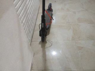 Patinete Eléctrico Xiaomi + Cargador Original