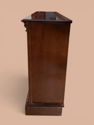 Cómoda de madera cerezo estantería