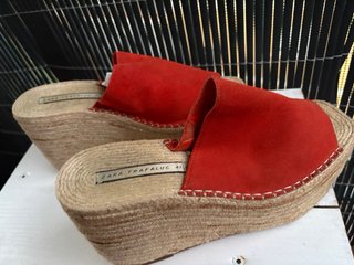 Zara Sandalias Plataforma Esparto Rojas