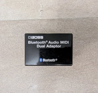 Boss GX-100 + Adaptador Bluetooth BT-DUAL + Funda