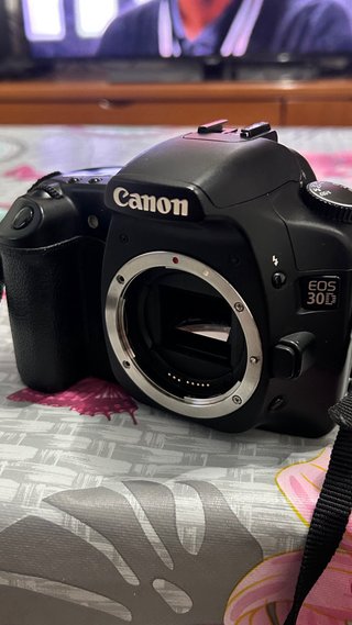 Camara canon Eos 30D