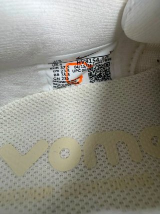 Nike Vomero Plus Scarpe Donna Bianco Giallo