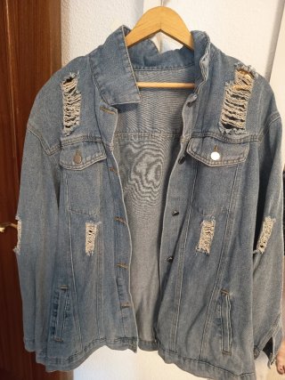 Vestido Zara bordado talla L